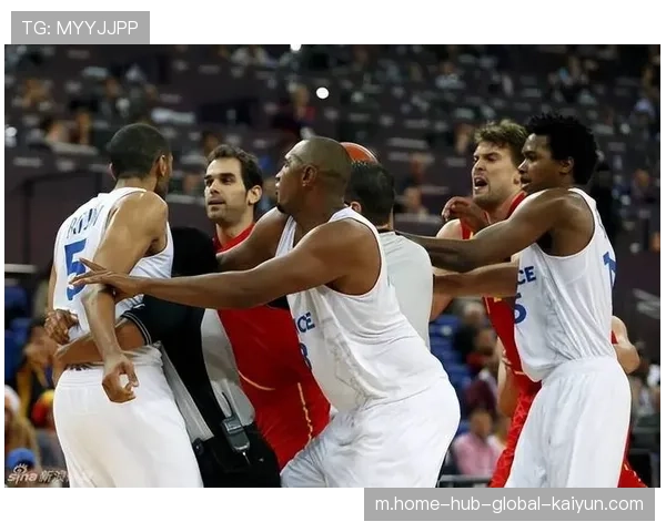 纳托尔12+3+4新疆新援 欧洲前锋战术执行力出色 纳托尔12+3+4新疆新援 欧洲前锋战术执行力出色